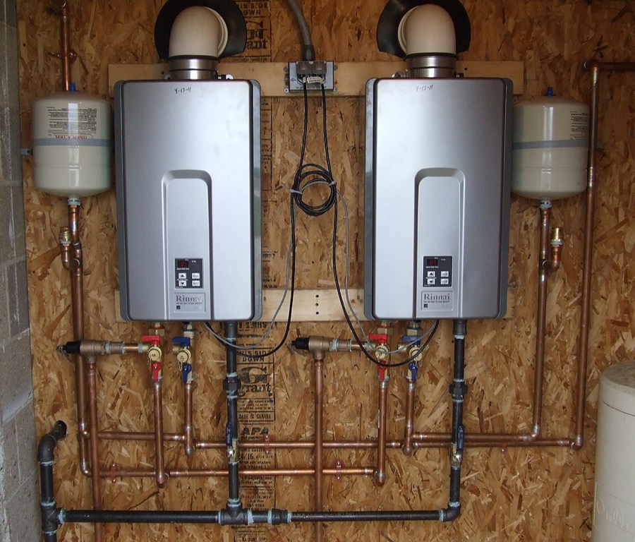 Wall-mounted gas combi boilers with copper pipework. the type of installation that scores highest on RDSAP